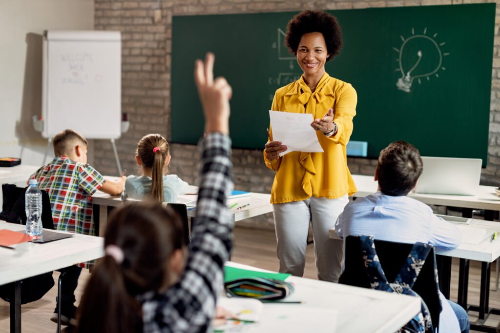 How Small Class Sizes Actually Improve Student Engagement and Growth | Roots to Routes Academy